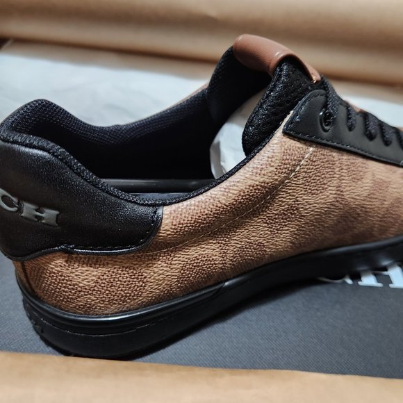 COACH.     Lowline Low Top Sneaker In Signature Canvas - Picture 3 of 5